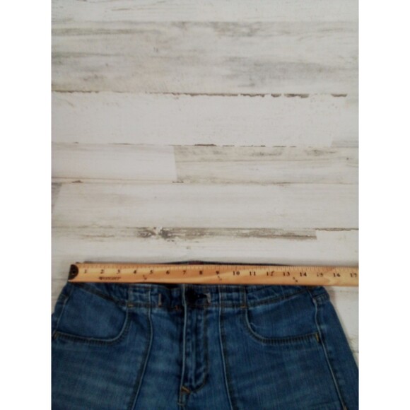 Women's Old Navy Mid-rise Stretch Denim‎ Size 6 Shorts - Picture 12 of 14